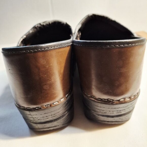 Dansko Professional Clogs Brown Leather Size 40 - Picture 4 of 8